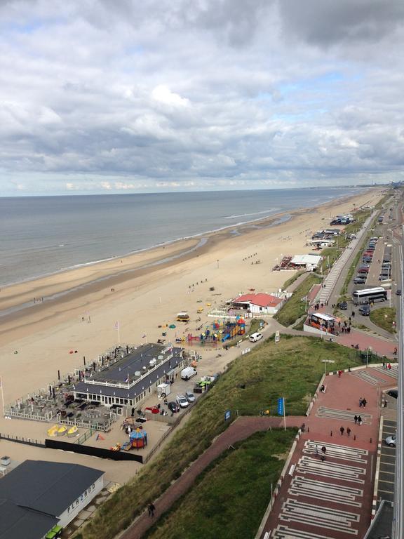 Savina City Centre Apartment Near Beach, Station And Shops Zandvoort Room photo