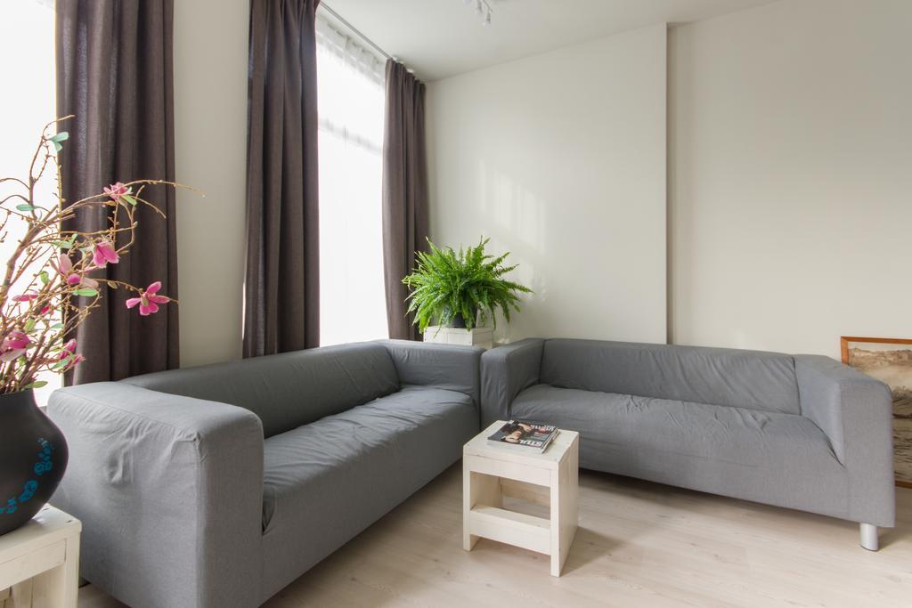 Savina City Centre Apartment Near Beach, Station And Shops Zandvoort Room photo