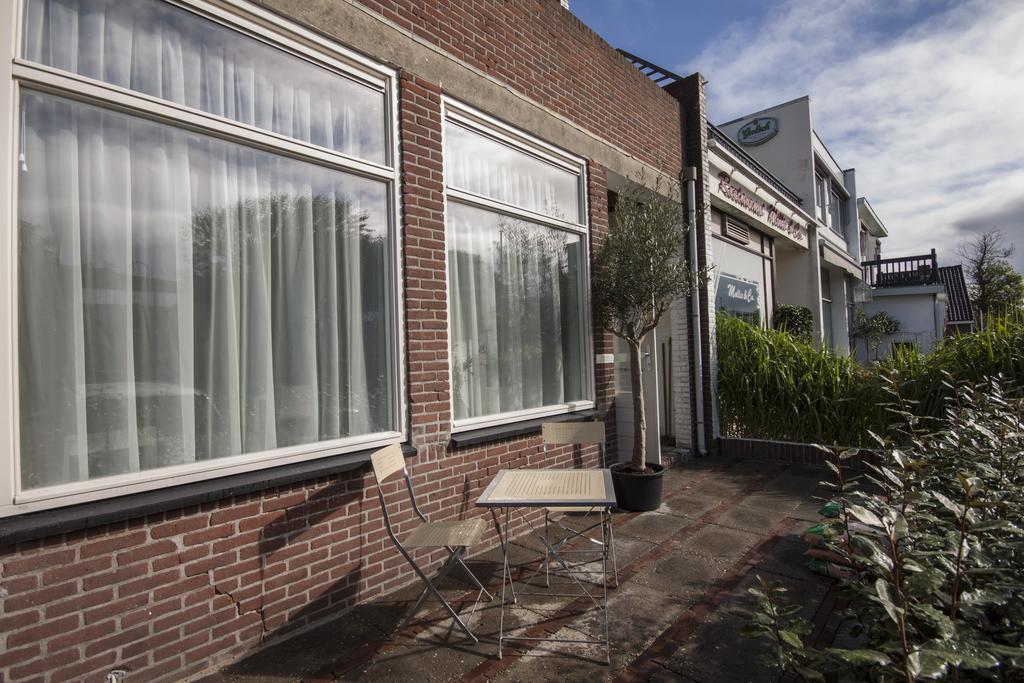 Savina City Centre Apartment Near Beach, Station And Shops Zandvoort Room photo