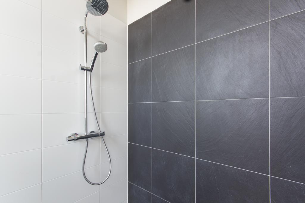 Savina City Centre Apartment Near Beach, Station And Shops Zandvoort Room photo