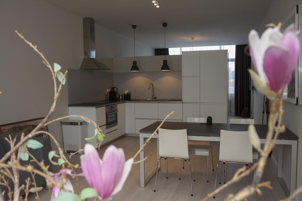 Savina City Centre Apartment Near Beach, Station And Shops Zandvoort Room photo